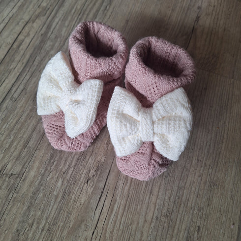 Chausson bébé noeud fille en tissu maille de coton façon tricot jacquard 10 couleurs