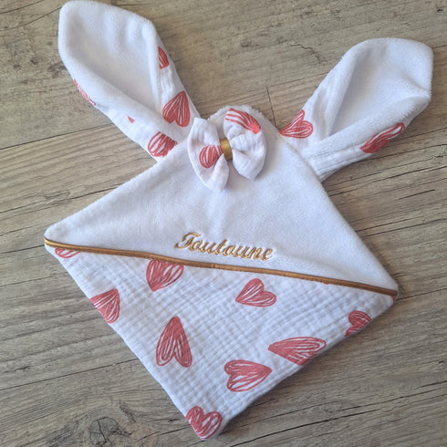 EDITION LIMITÉE: Doudou lapin COEUR personnalisé 20x20cm avec Prénom et/ou Date de naissance gaze de coton et minky