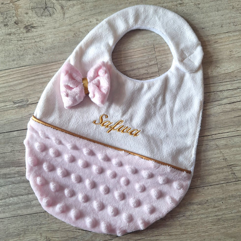Bavoir Bébé Personnalisé – Minky Douceur – Avec ou Sans Nœud – Broderie Prénom et Date de Naissance