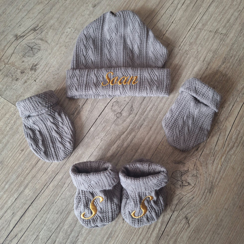 Coffret Bébé Personnalisé – Sortie de Bain, Couverture Minky et Ensemble en Maille de coton – Oeko-Tex - Quantité Limitée