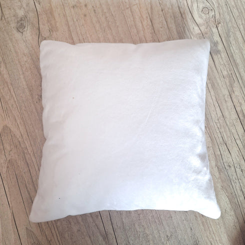 Coussin personnalisé en tissu matelasséet minky lisse, brodée prénom et/ou ornement