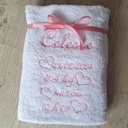 Serviette souvenir tableau de naissance personnalisée 50x100cm ou 70x130cm avec prénom brodé: 8 couleurs