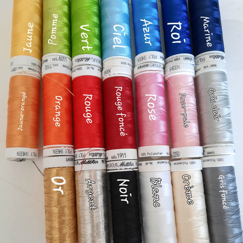 LOT: 2 Serviettes personnalisées 50x100cm et 70x130cm avec prénom brodé: 8 couleurs