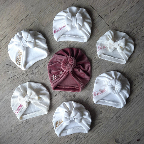 Turban bonnet nœud, buns ou simple Prénom brodé tissu minky doux et chaud 5 couleurs