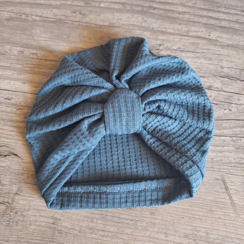 Turban bonnet noeud, buns ou simple personnalisé avec prénom brodé en tissu maille gaufré 8 couleurs