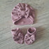 Turban vieux rose noeud+chaussons assortis + moufles. Tissu jersey de coton à côte