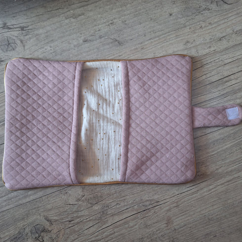 Protège carnet de santé personnalisé fait main | Tableau de naissance brodé | Tissu matelassé OekoTex