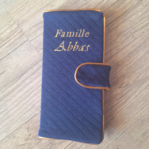 Protège Livret de Famille Personnalisé en tissu matelassé epais - Couleur au choix