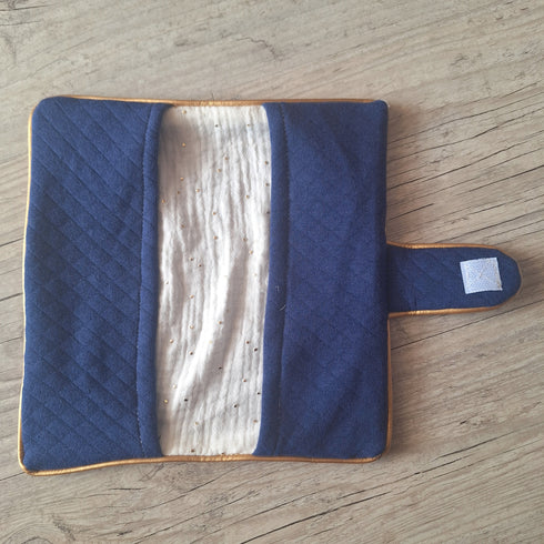 Protège Livret de Famille Personnalisé en tissu matelassé epais - Couleur au choix