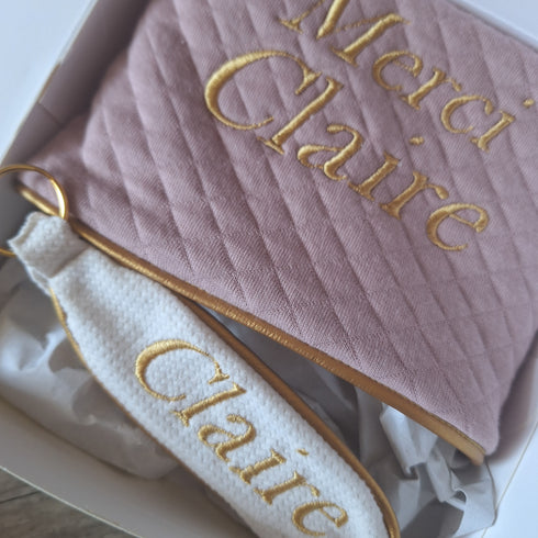 COFFRET: Merci - Cadeau Enseignant(e) Personnalisé – Trousse & Porte-Clé Brodés