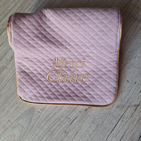 COFFRET: Merci - Cadeau Enseignant(e) Personnalisé – Trousse & Porte-Clé Brodés