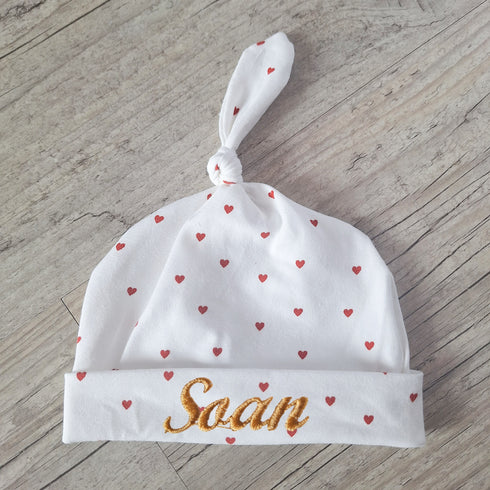 Bonnet imprimé coeur avec prénom brodé en jersey extensible