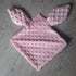 Doudou lapin personnalisé 20x20cm avec Prénom et/ou Date de naissance tout en minky