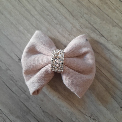 Barrette a l'unité bijou trait nœud 6cm