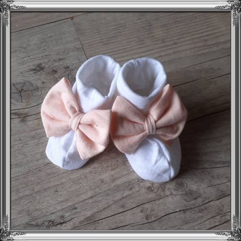 Chausson bébé nœud fille en tissu jersey: 14 couleurs