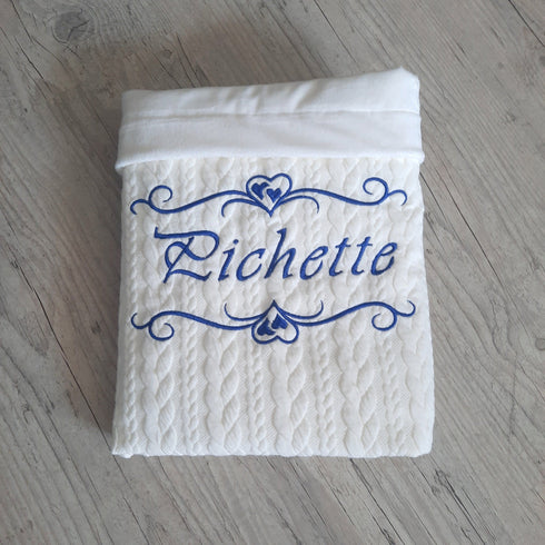 Couverture en tissu matelassé épais reliéf torsadé doublé en minky lisse doux personnalisé, brodée prénom et/ou ornement