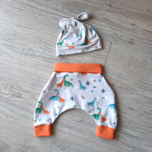 Pantalon sarouel+ bonnet bébé à motif en tissu jersey extensible